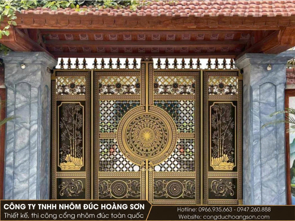 Mẫu cổng nhôm đúc trống đồng 4 cánh đẹp Mẫu cổng nhôm đúc trống đồng 4 cánh đẹp