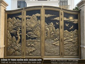 Mẫu cổng 4 cánh đều, cảnh sơn thủy trải ngang