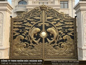 Mẫu cổng kín, đôi cá hóa rồng ngậm ngọc