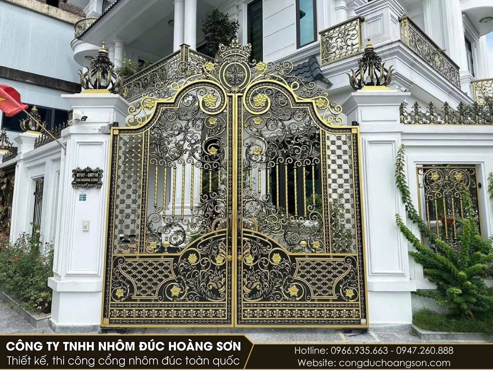 Mẫu cổng nhôm đúc 2 cánh đều Mẫu cổng nhôm đúc 2 cánh đều