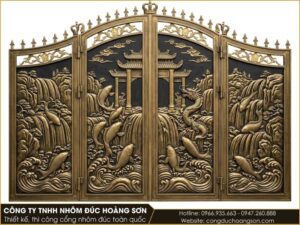 Mẫu cổng nhôm đúc cá chép hóa rồng đẹp cho biệt thự
