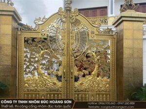 Thi công cổng nhôm đúc tùng hạc diên niên 2 cánh tại biệt thự Chú Thành – Thủ Đức