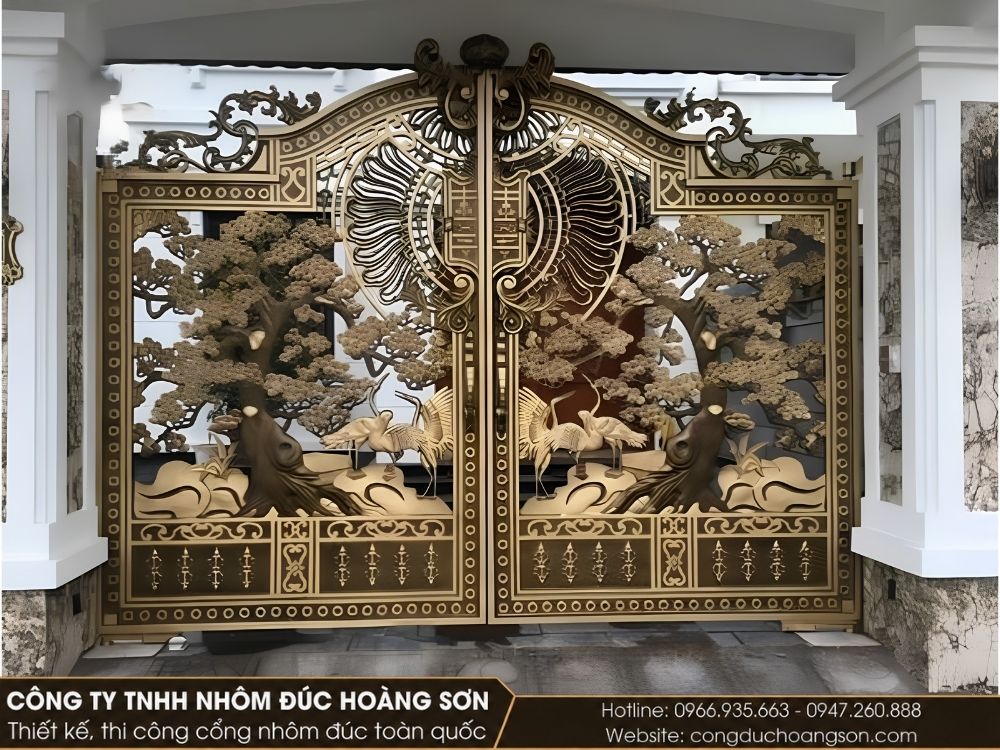 Mẫu cổng nhôm đúc tùng hạc diên niên Mẫu cổng nhôm đúc tùng hạc diên niên