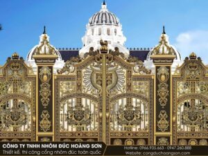 Mẫu 5: Cổng sư tử ôm vương miện 4 cánh, nửa trên nan giáo, vàng đồng giả cổ