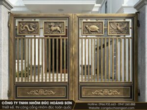 Mẫu 14: Cổng tứ linh giản lược, ô linh vật ở phần trên cổng