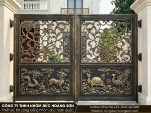 Mẫu 10: Cổng tứ linh nửa kín nửa thoáng phối hoa lá
