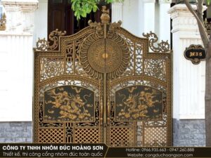 Mẫu cổng nhôm đúc song long đầy quyền uy