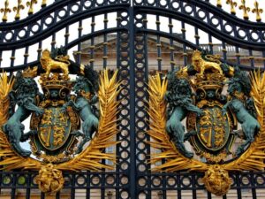 Nguyên mẫu cổng Cung điện Buckingham